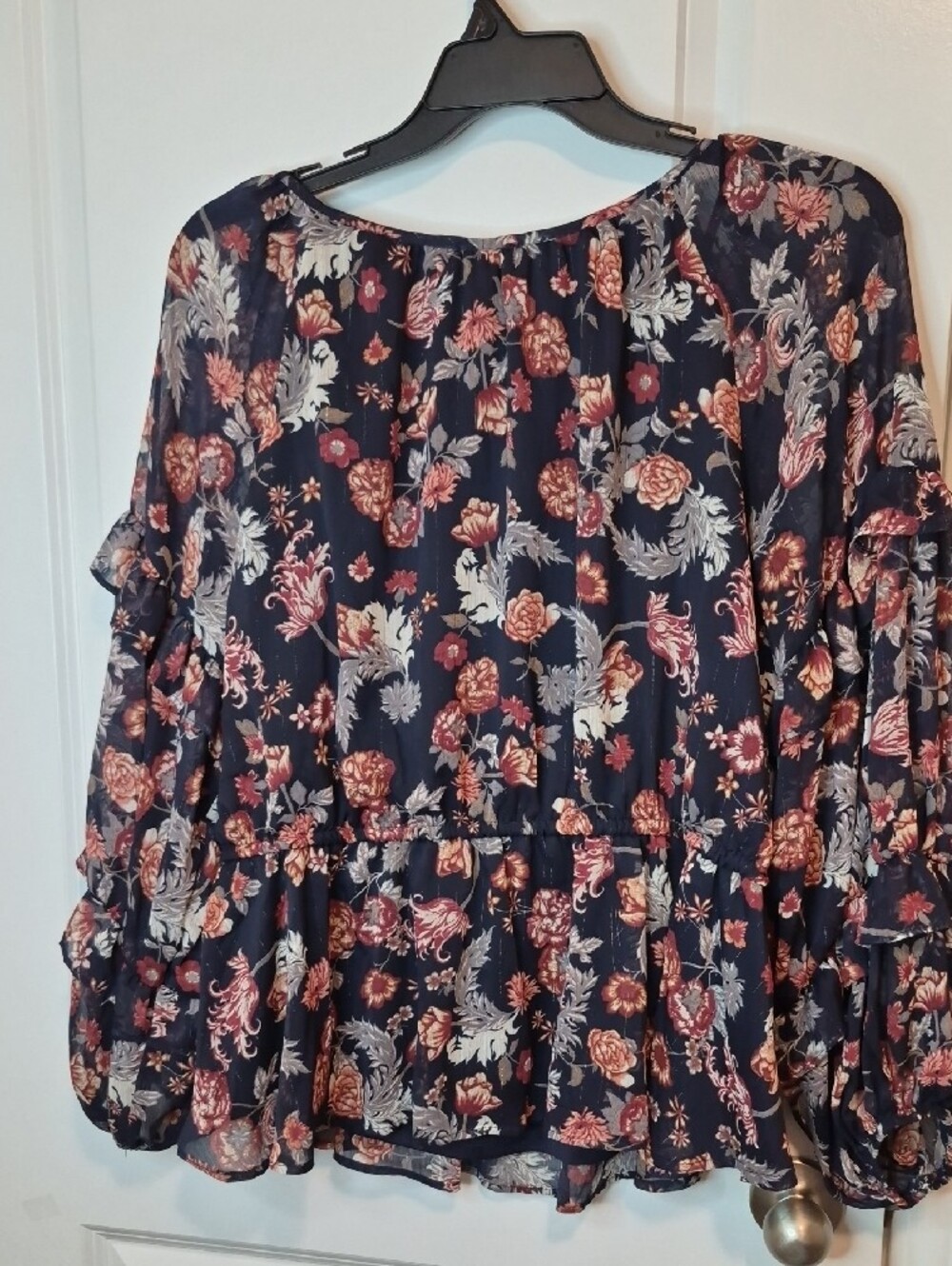 Maurices Navy Floral Peasant Blouse with Rose Print Size XL - Picture 3 of 12